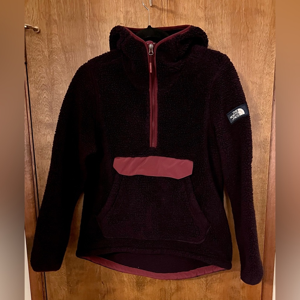 The North Face Campshire 1/4 zip Hoody